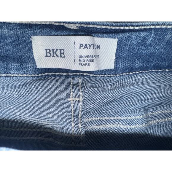 BKE Jeans Womens 24 X 31.5 Payton Mid Rise Universal Fit Flare Light Distressed - Picture 5 of 9